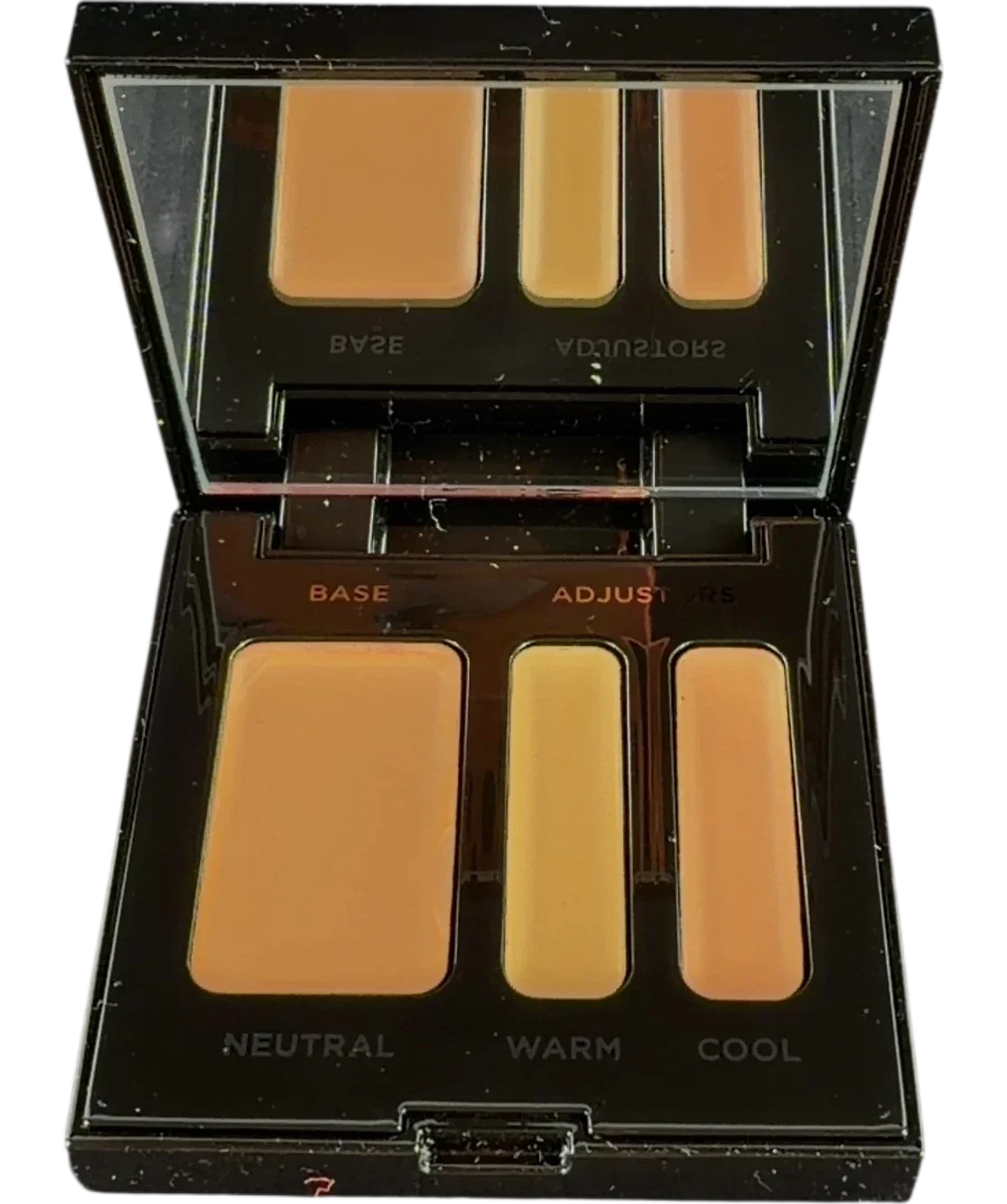 Laura Mercier 02 Secret Camouflage Complexion Perfector, size 3.2g — front
