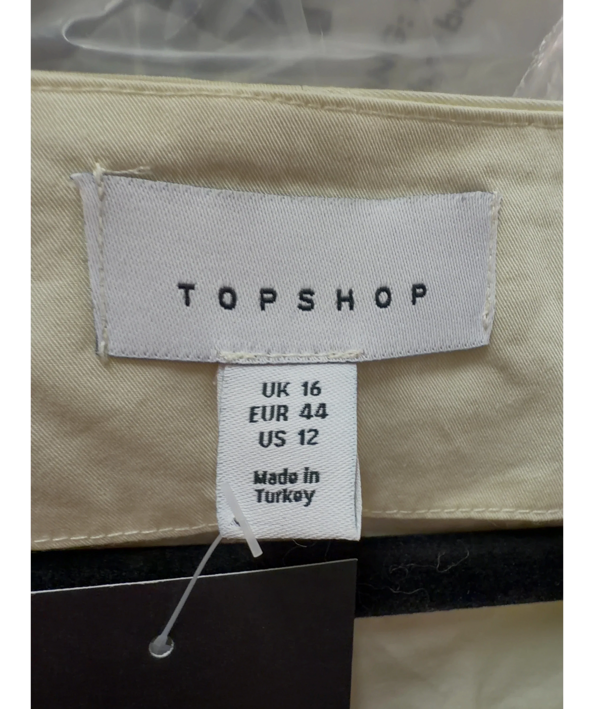 TOPSHOP Cream Colour, size UK 16 — detail