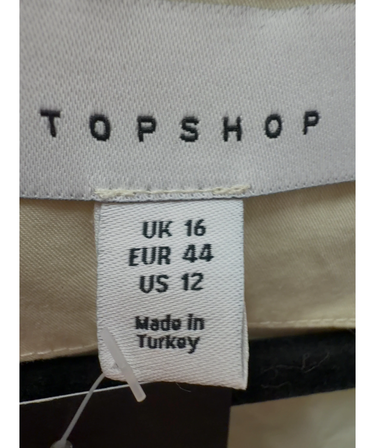 TOPSHOP Cream Colour, size UK 16 — care label