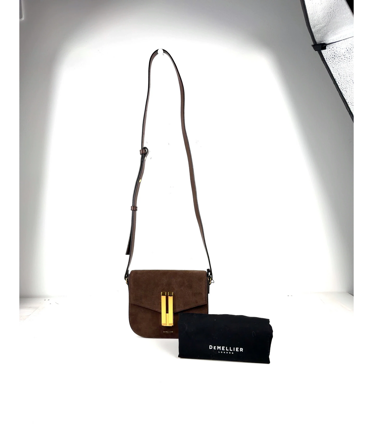 Demellier London Brown The Small Vancouver — label
