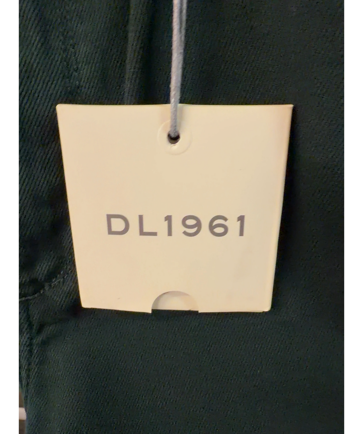 DL1961 Green HEPBURN, size W26 — detail