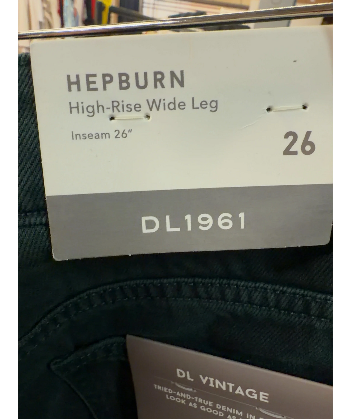 DL1961 Green HEPBURN, size W26 — care label