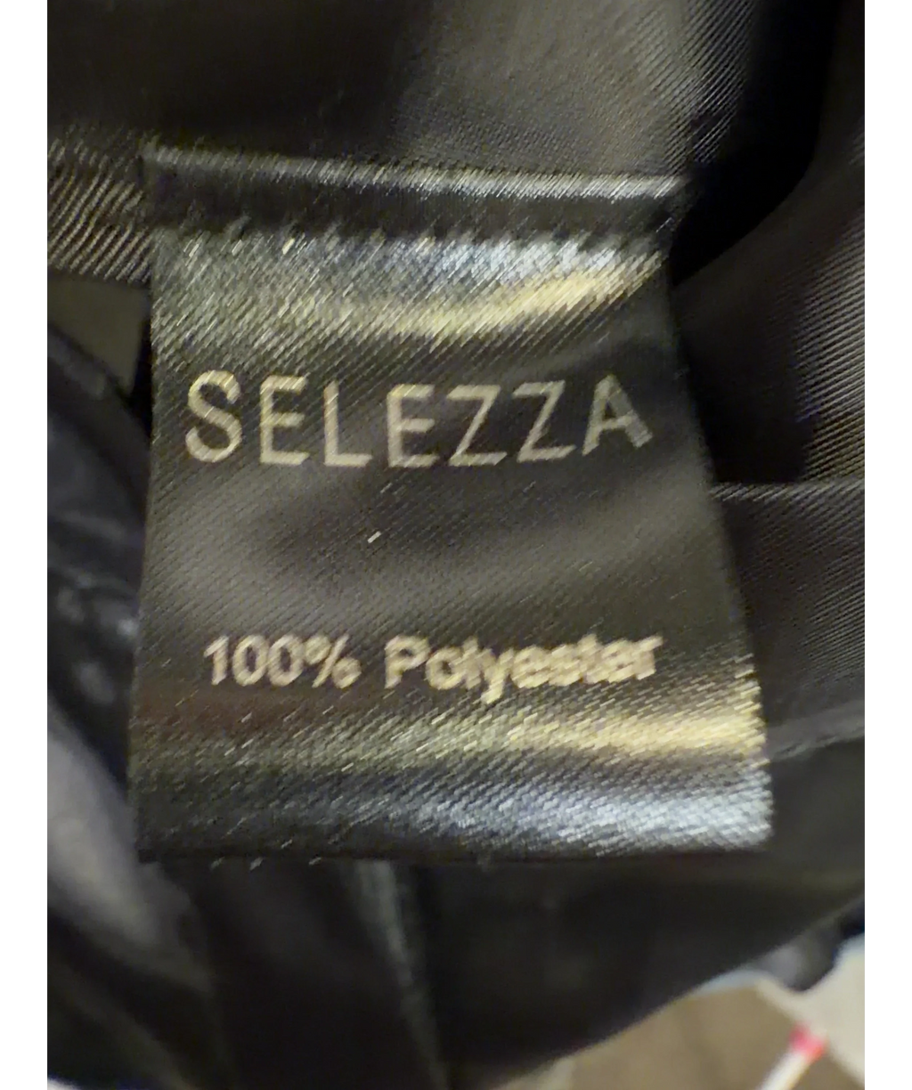 selezza Black Colour, size UK M — label