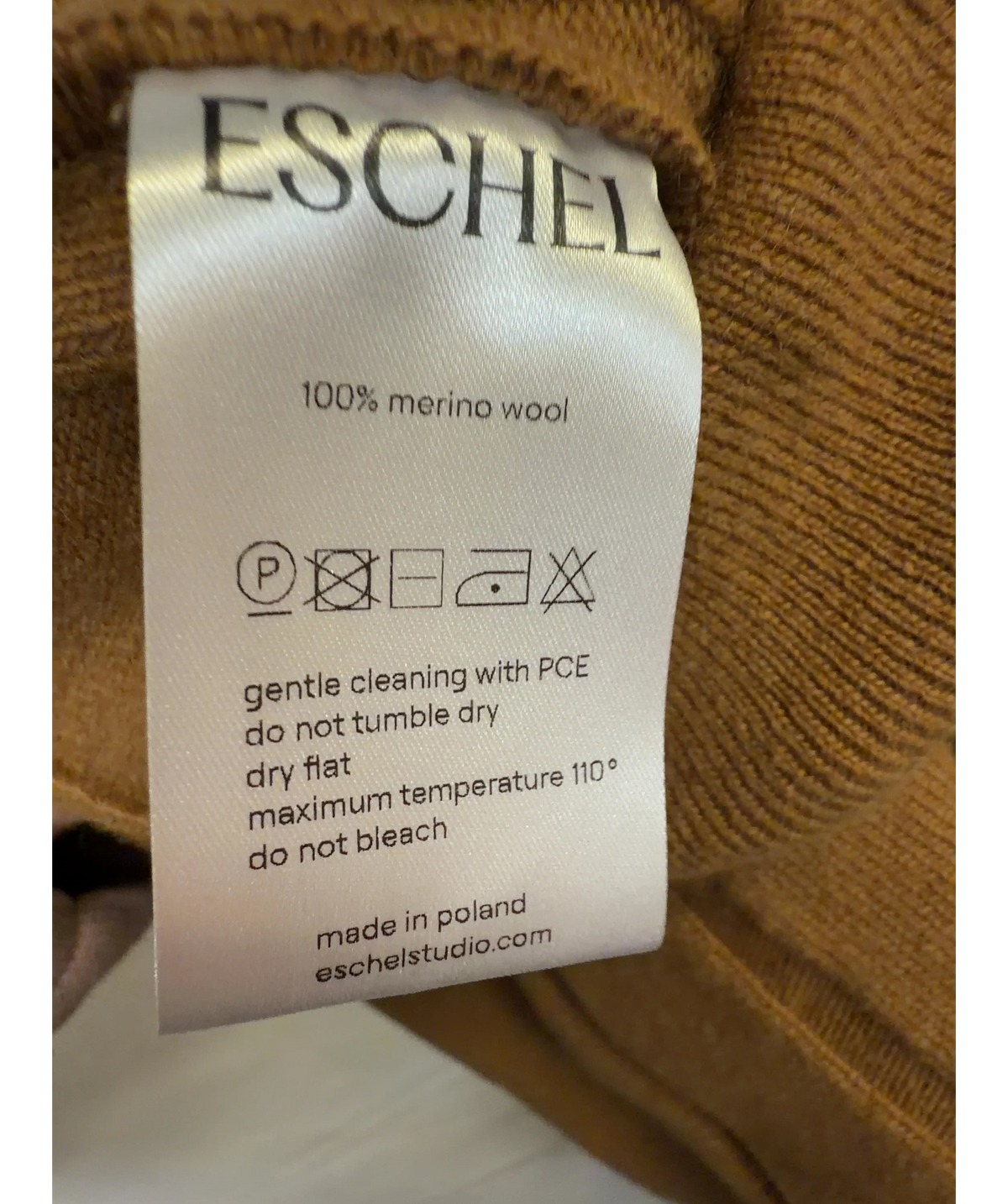 Eschel camel Ribbed Merino Wool Trousres, size UK 10 — label