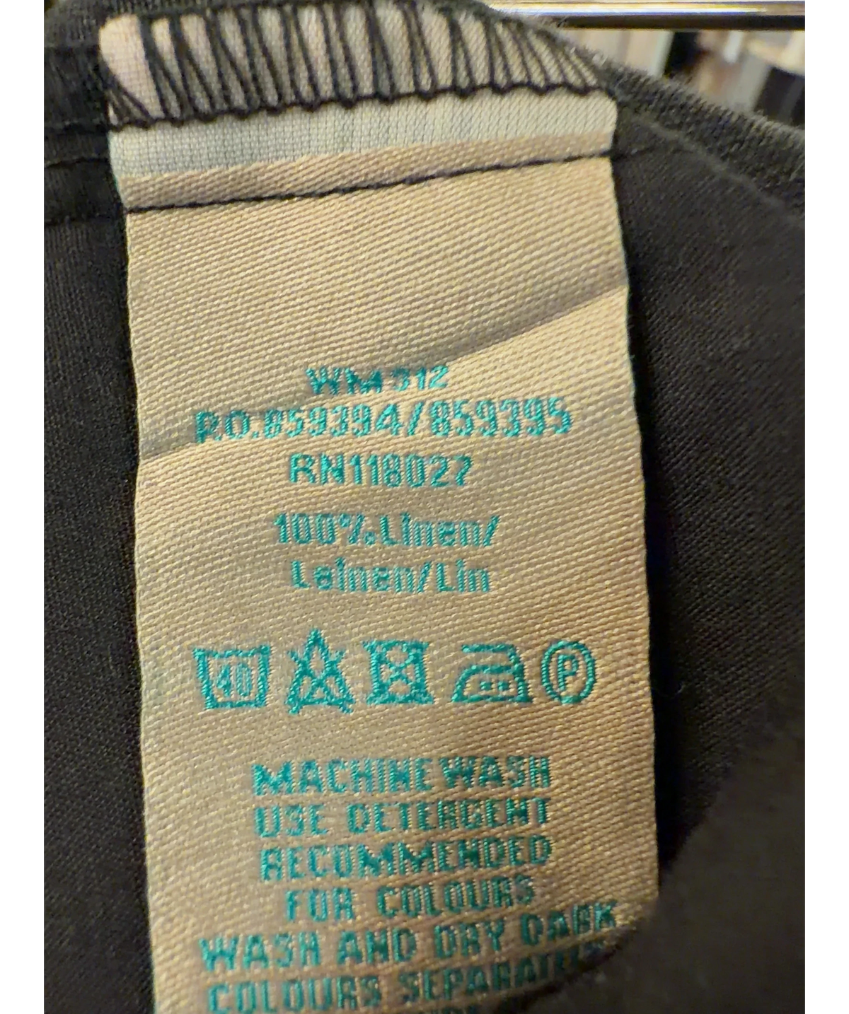 Boden Black Colour, size UK 8 — label