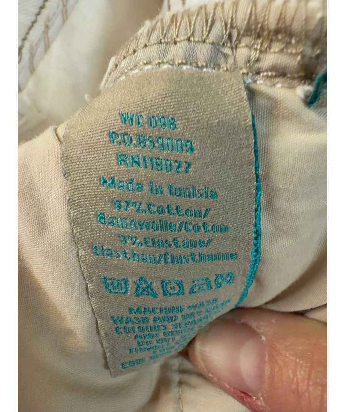 Boden off-white Jean, size UK 20 — label