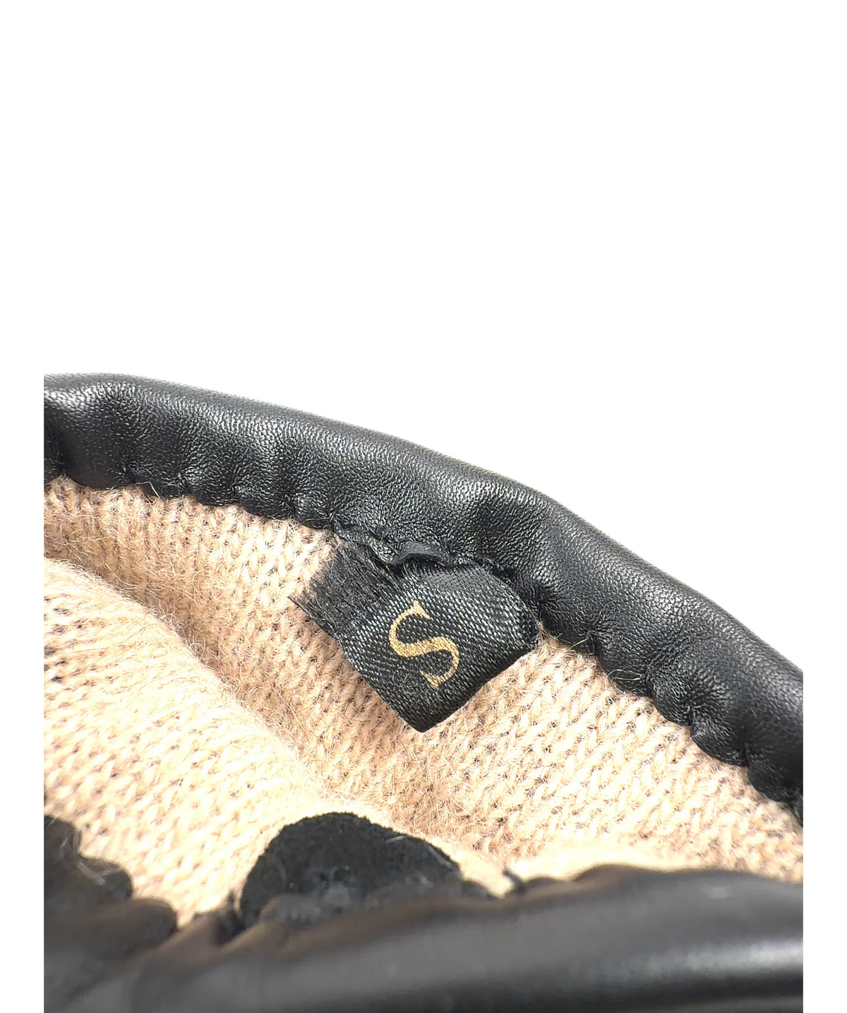 HOLLAND COOPER Black Monogram Leather Gloves, size UK S — label