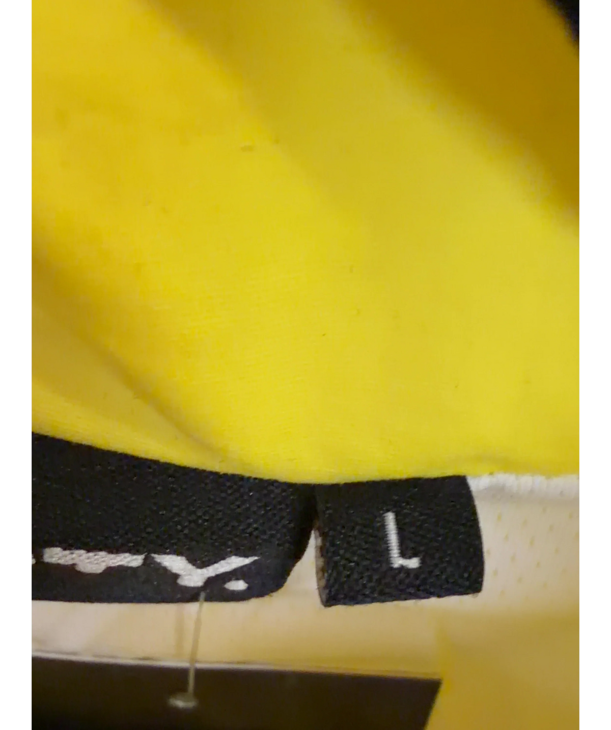 RASTY. Yellow Colour, size UK L — care label