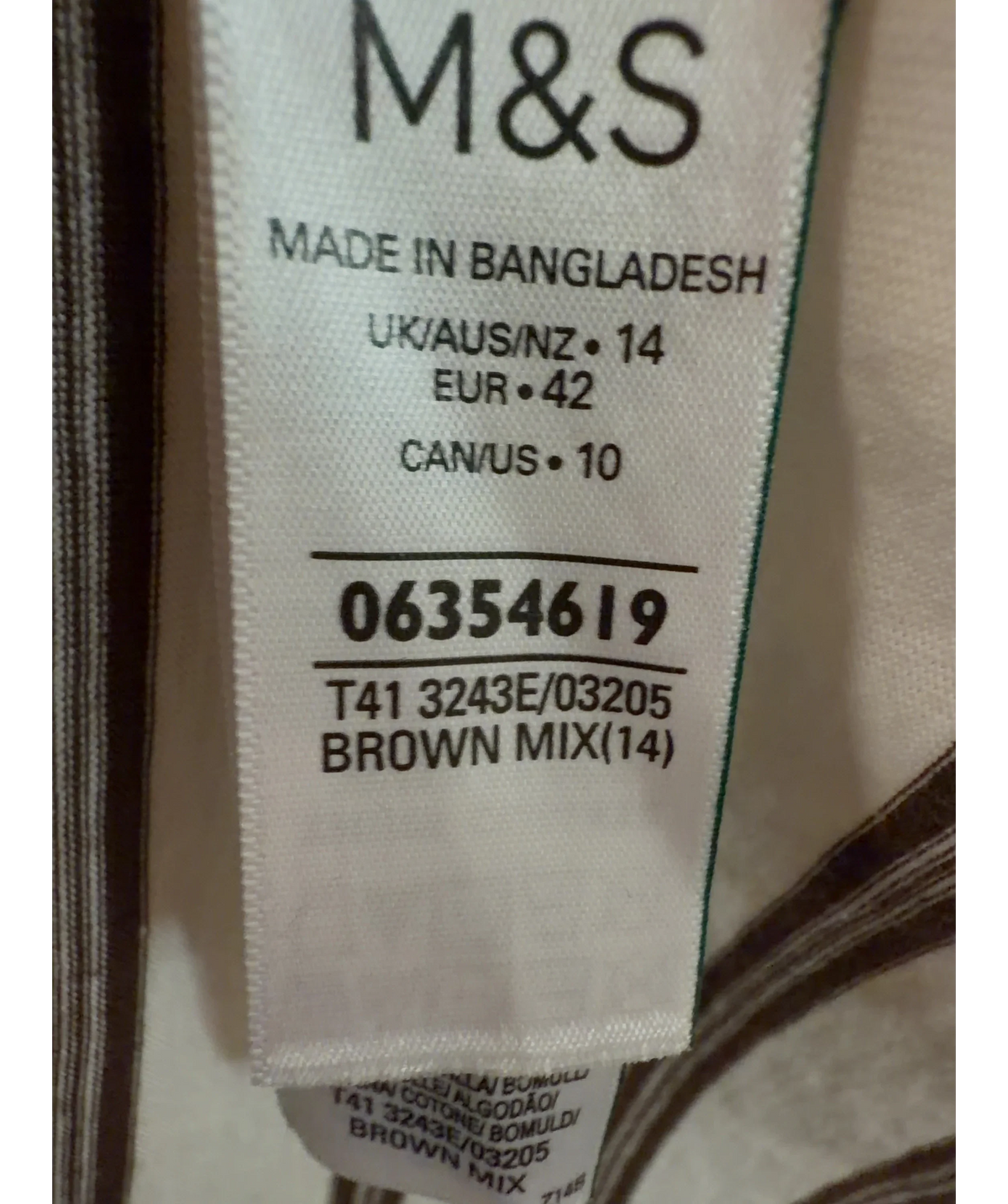 M&S white Colour, size UK 14 — label