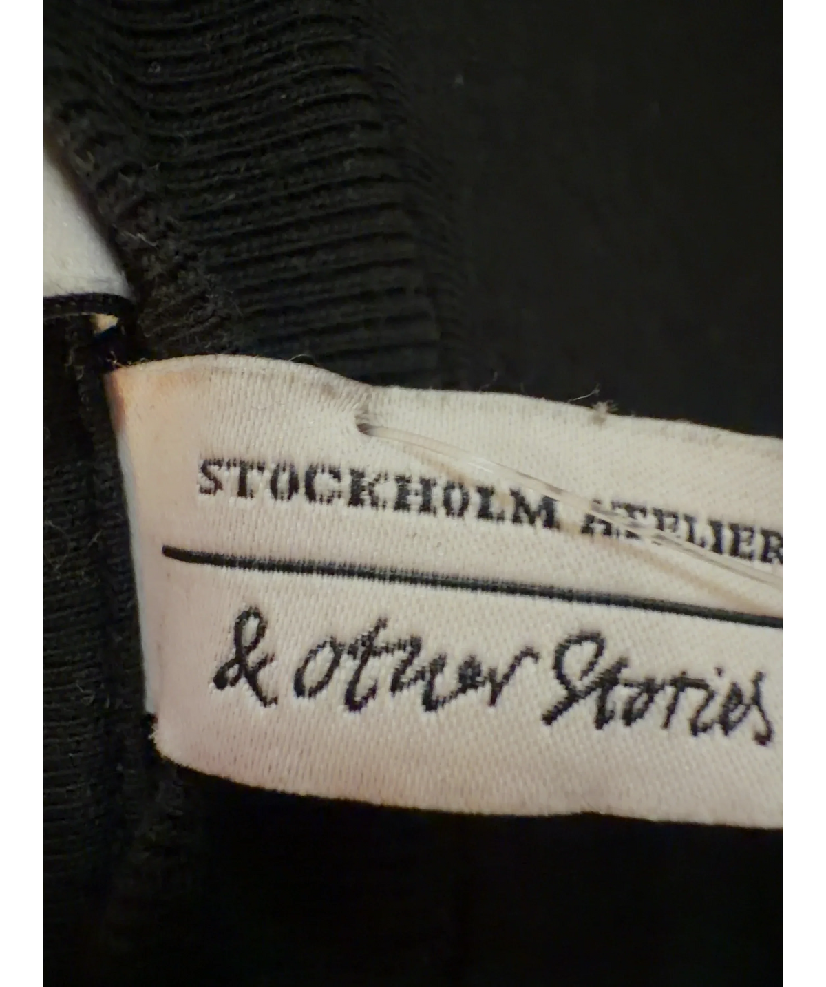 & OTHER STORIES Black Colour, size UK 10 — detail