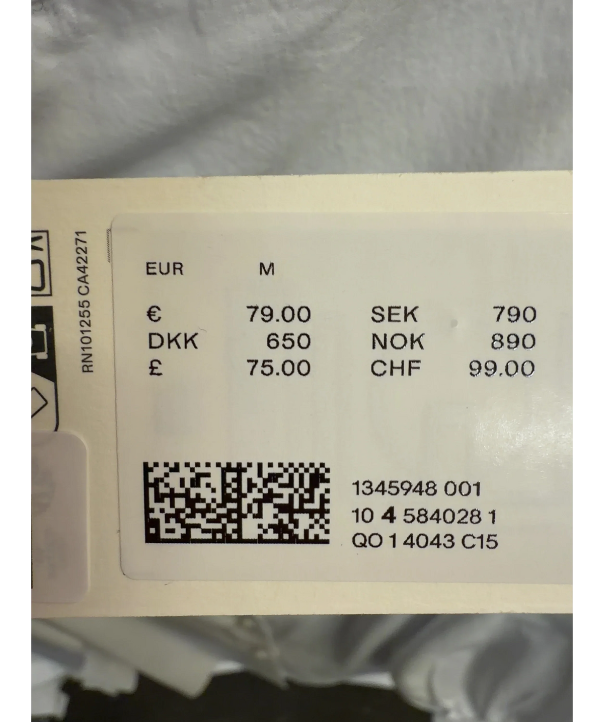 ARKET White Colour, size UK M — care label