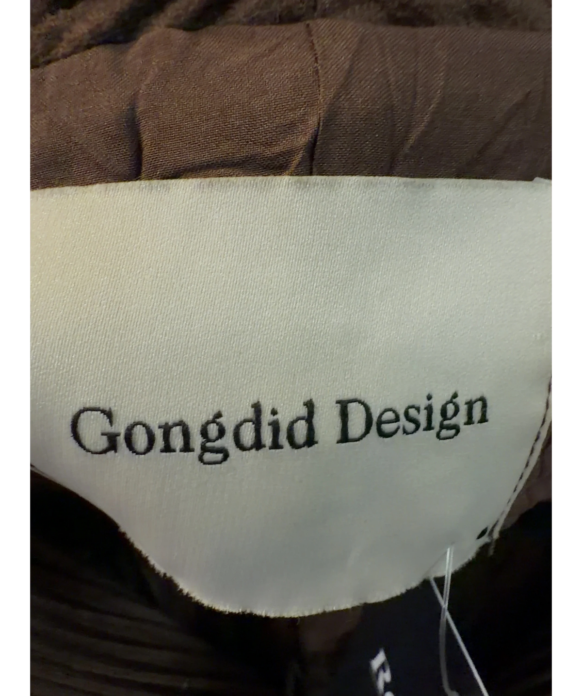 Gongdid Design Brown pleated textured shirt — detail