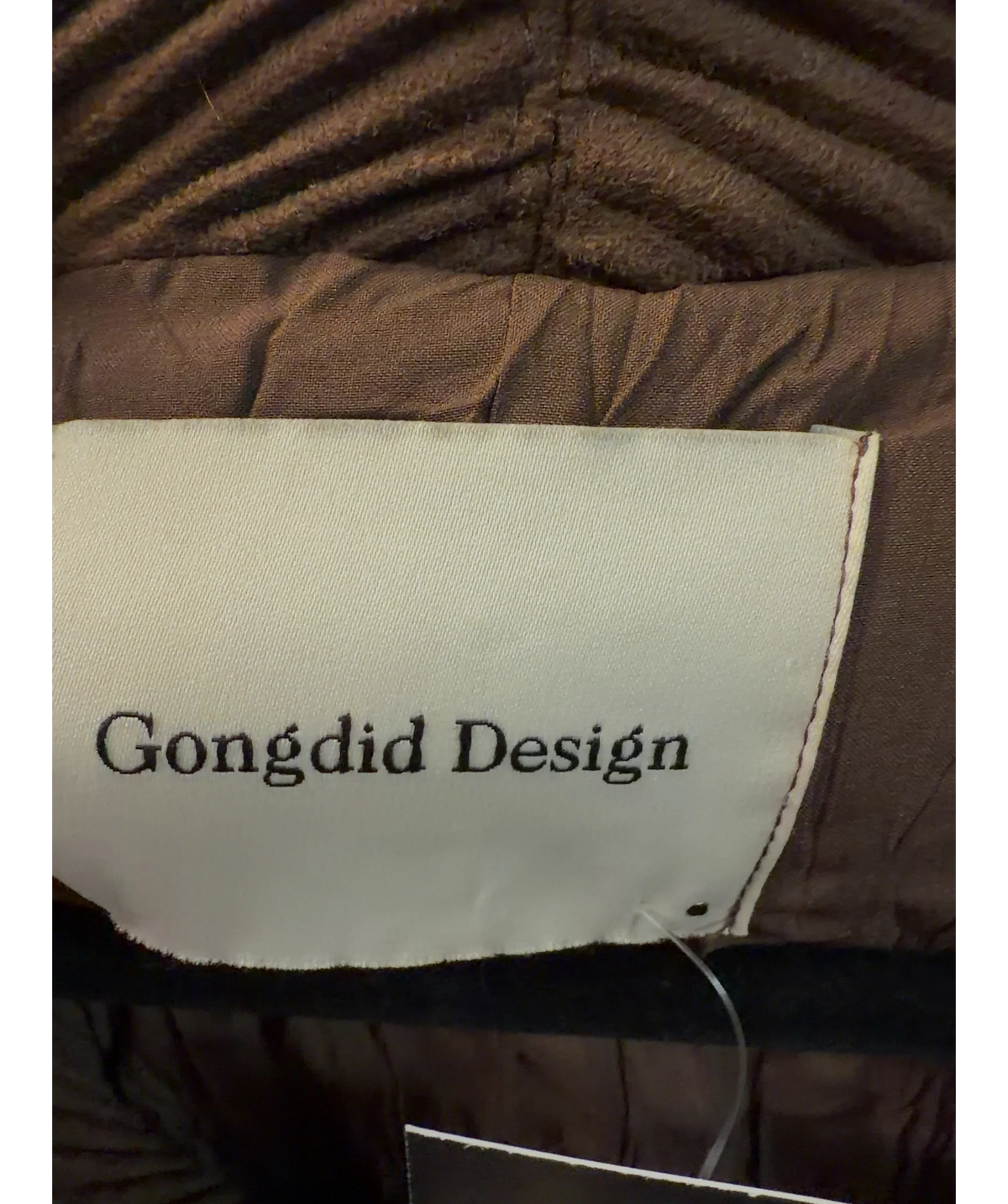 Gongdid Design Brown pleated textured shirt — care label