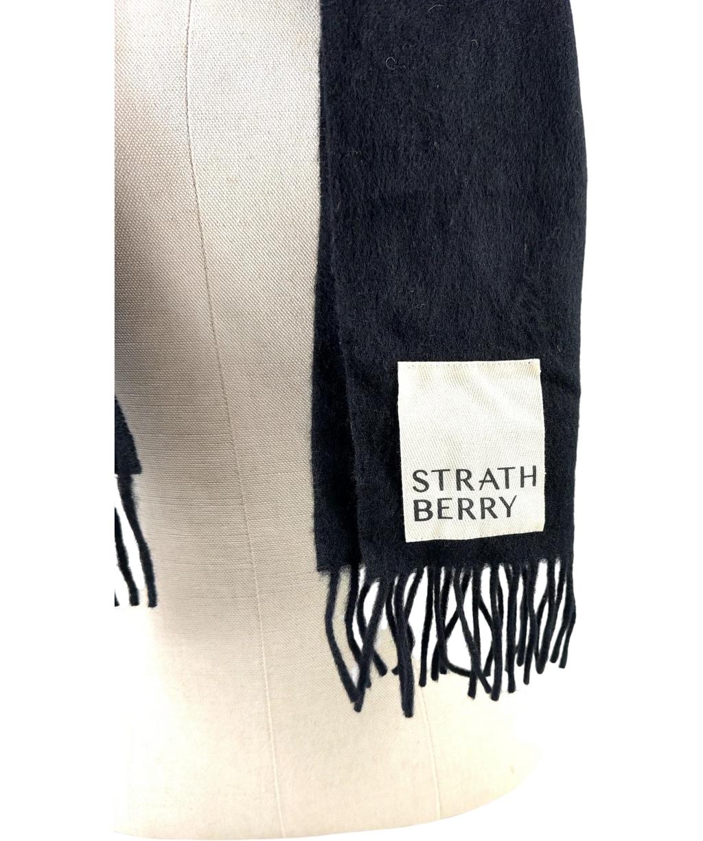 STRATHBERRY Black Colour — back
