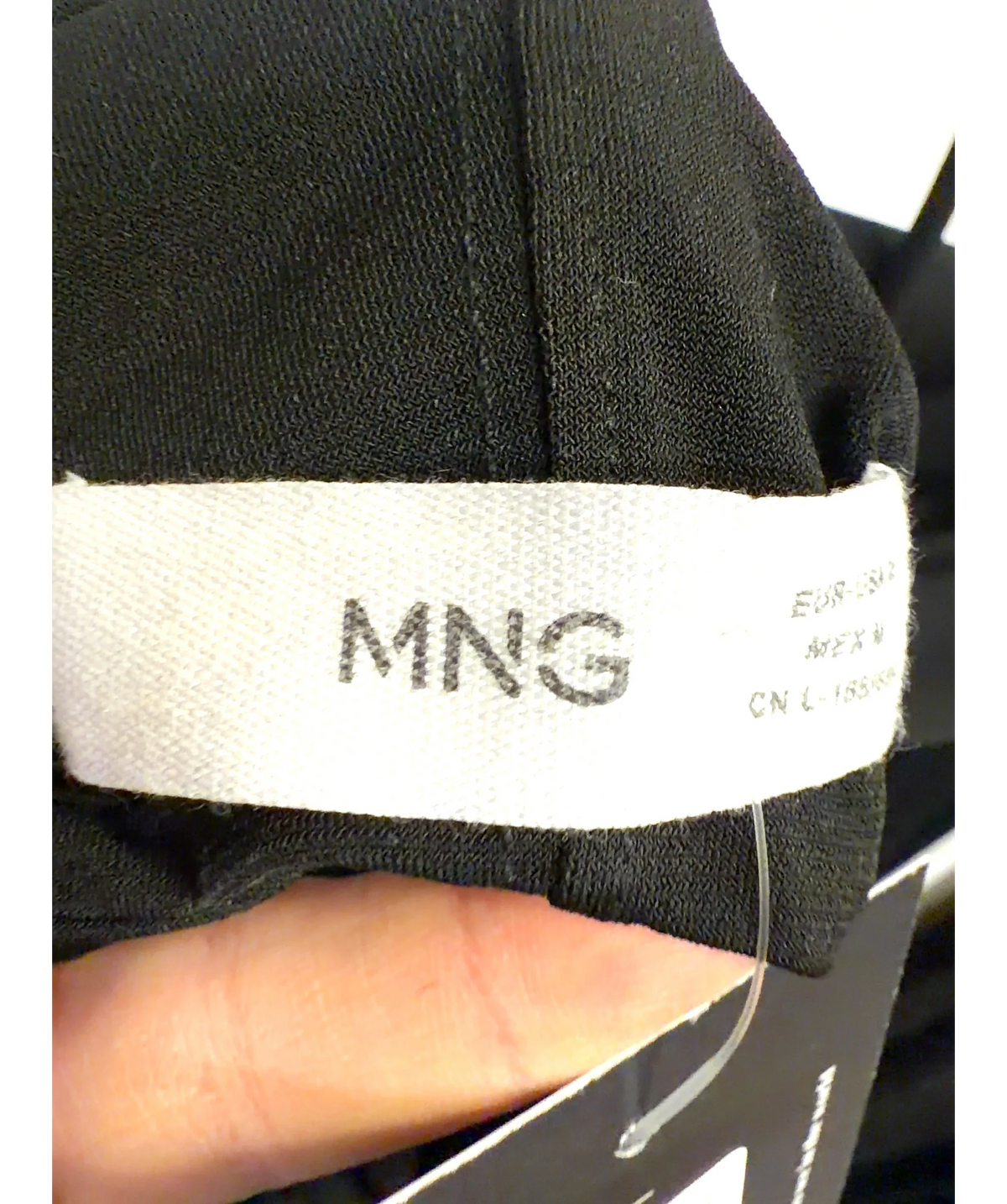 MANGO Black Colour, size UK M — detail