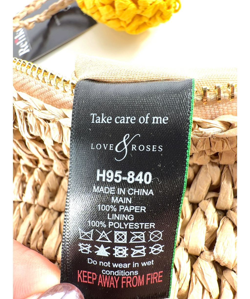 LOVE & ROSES Beige Colour — label