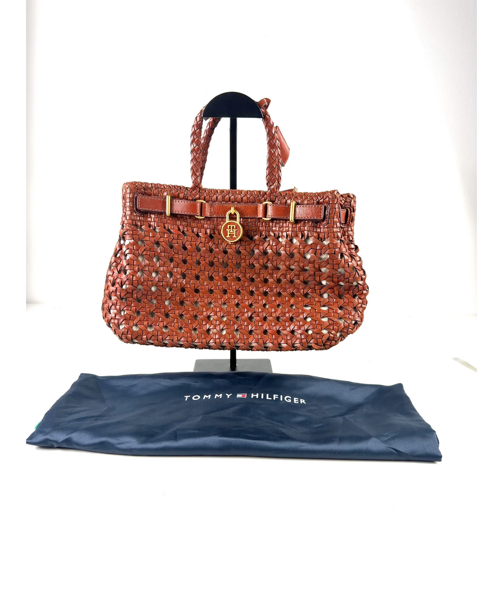 TOMMY HILFIGER Brown The American Icon Braided Leather Tote Bag — fabric detail