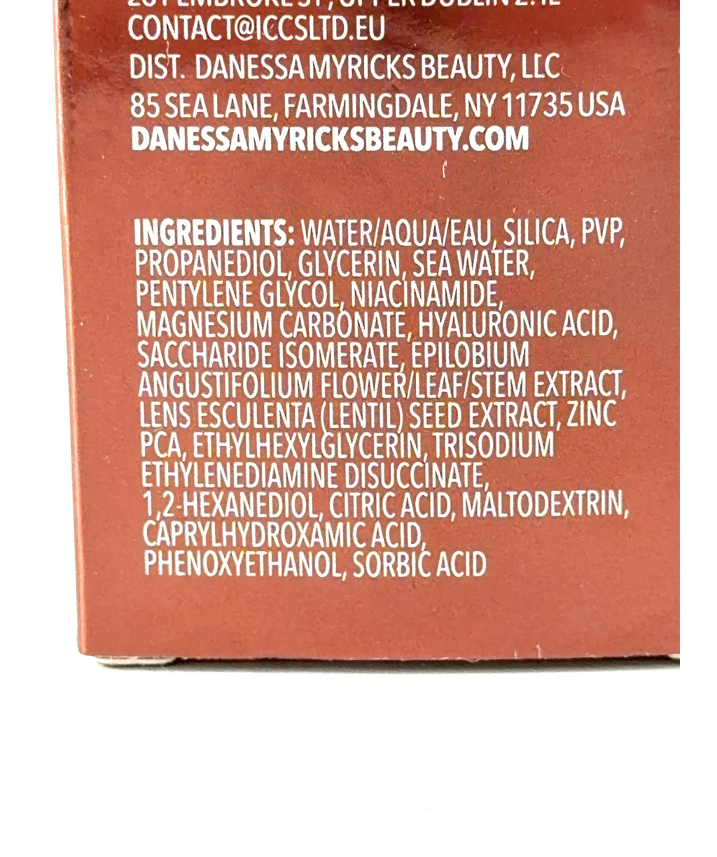 Danessa Myricks Universal YUMMY SKIN LIQUID BLURRING BALM MATTIFYING SETTING SPRAY, size 50ml — fabric detail