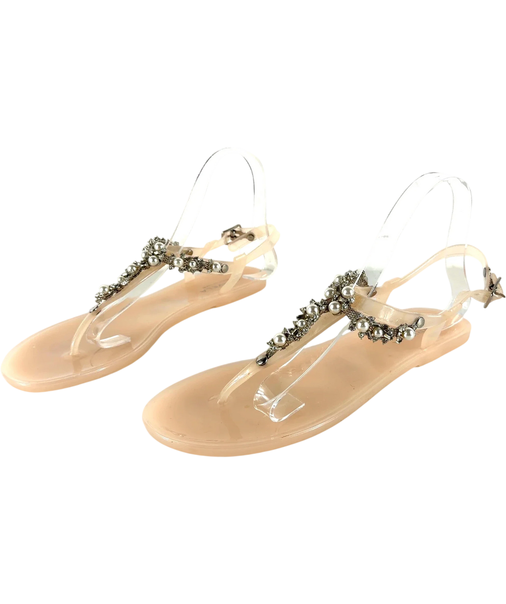 Carvela Beige Colour, size UK 6 EU 39 👠 — label