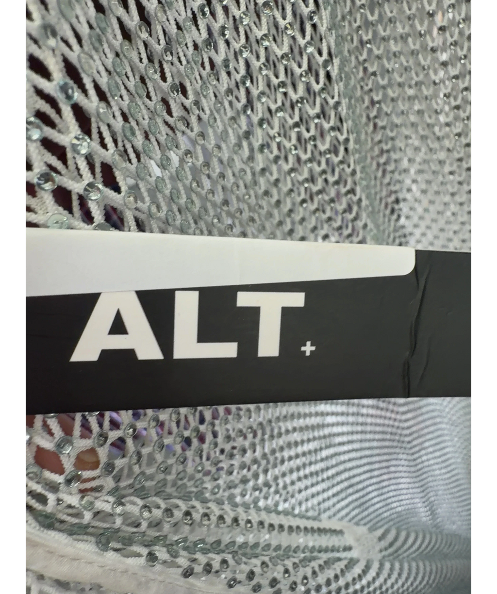 ALT+ White Colour, size UK S — detail