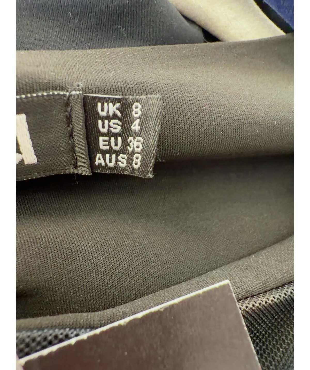 MURCI Black Colour, size UK 8 — care label
