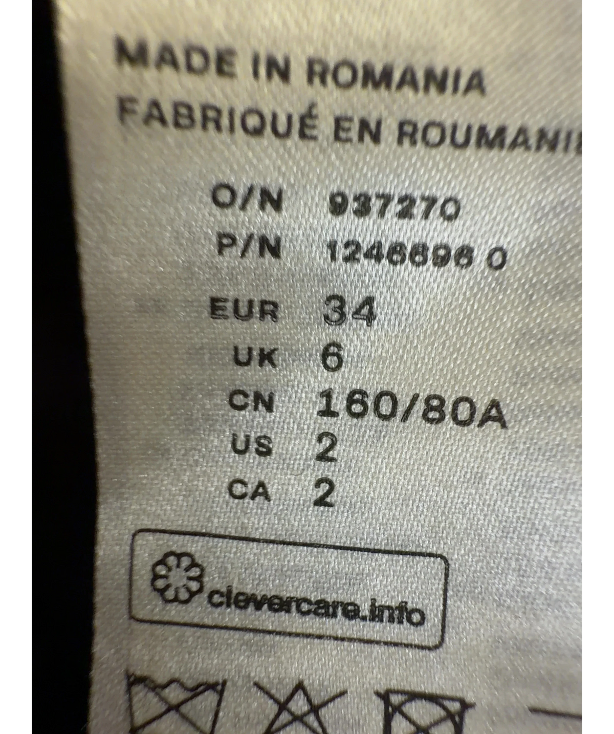 ARKET burgundy Colour, size UK 6 — care label