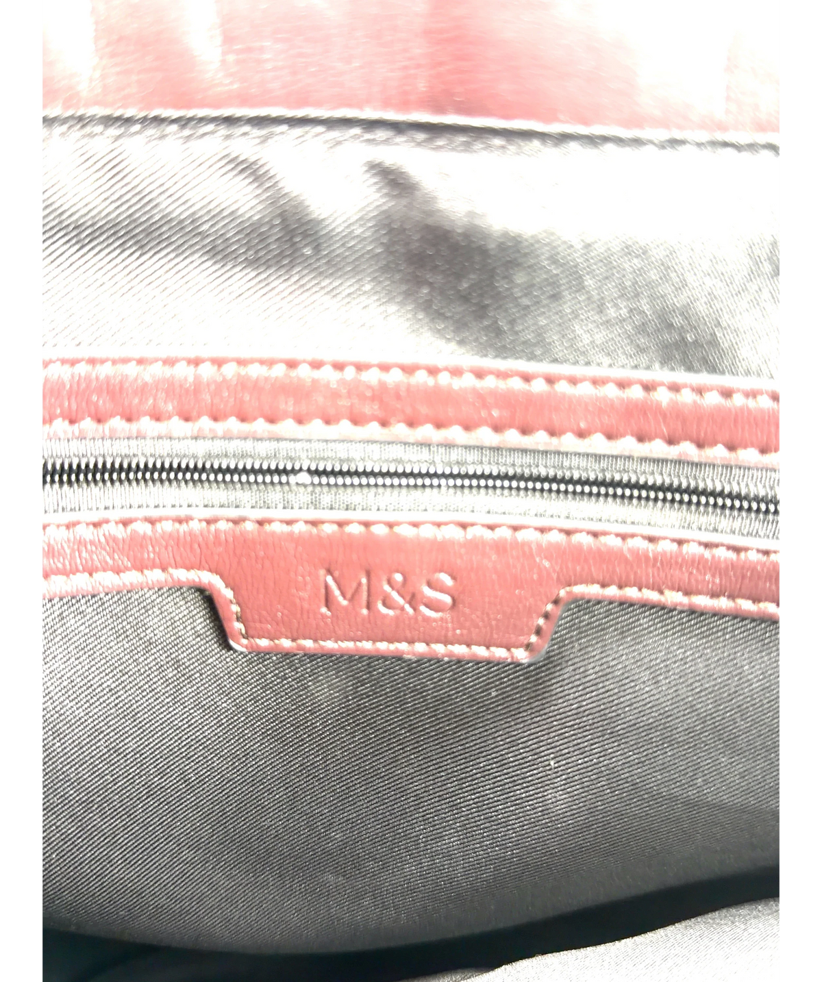 M&S burgundy Colour — label