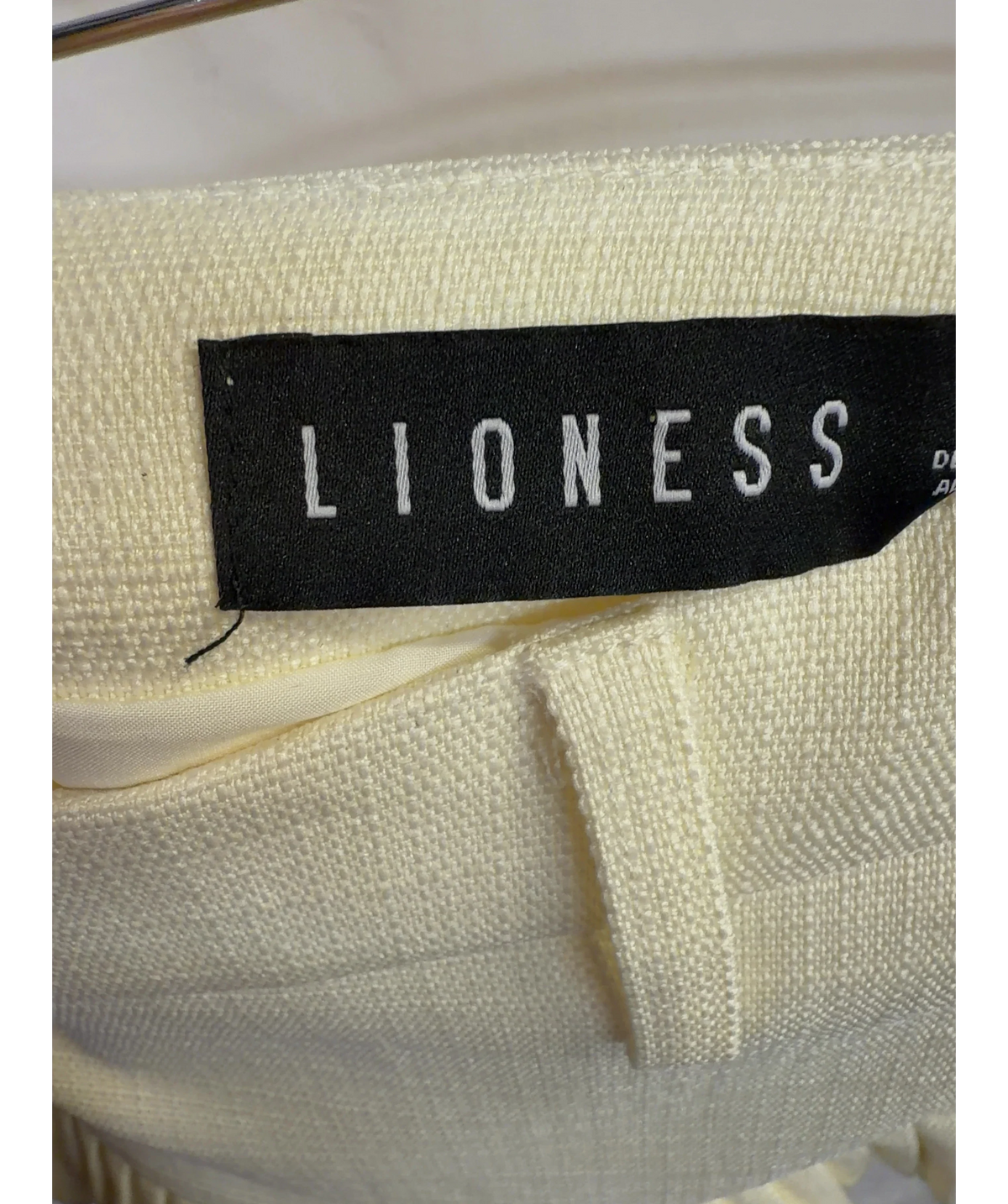 Lioness Cream Colour, size UK S — detail