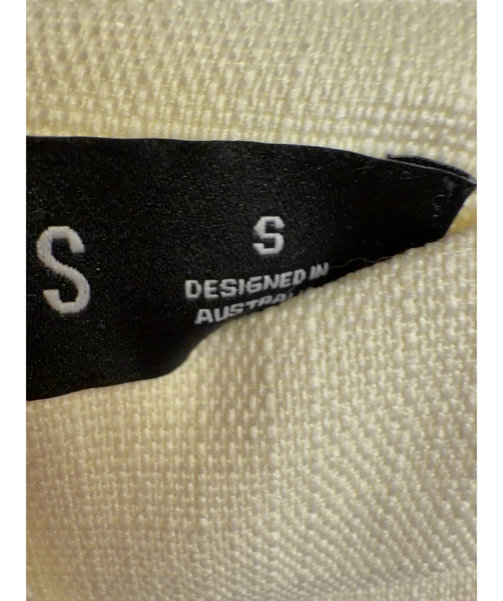 Lioness Cream Colour, size UK S — care label