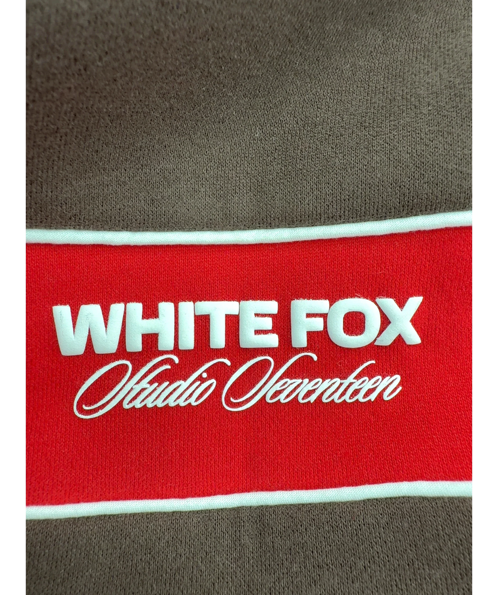 WHITE FOX Brown Studio 17 Jules Oversized Hoodie, size UK M/L — detail