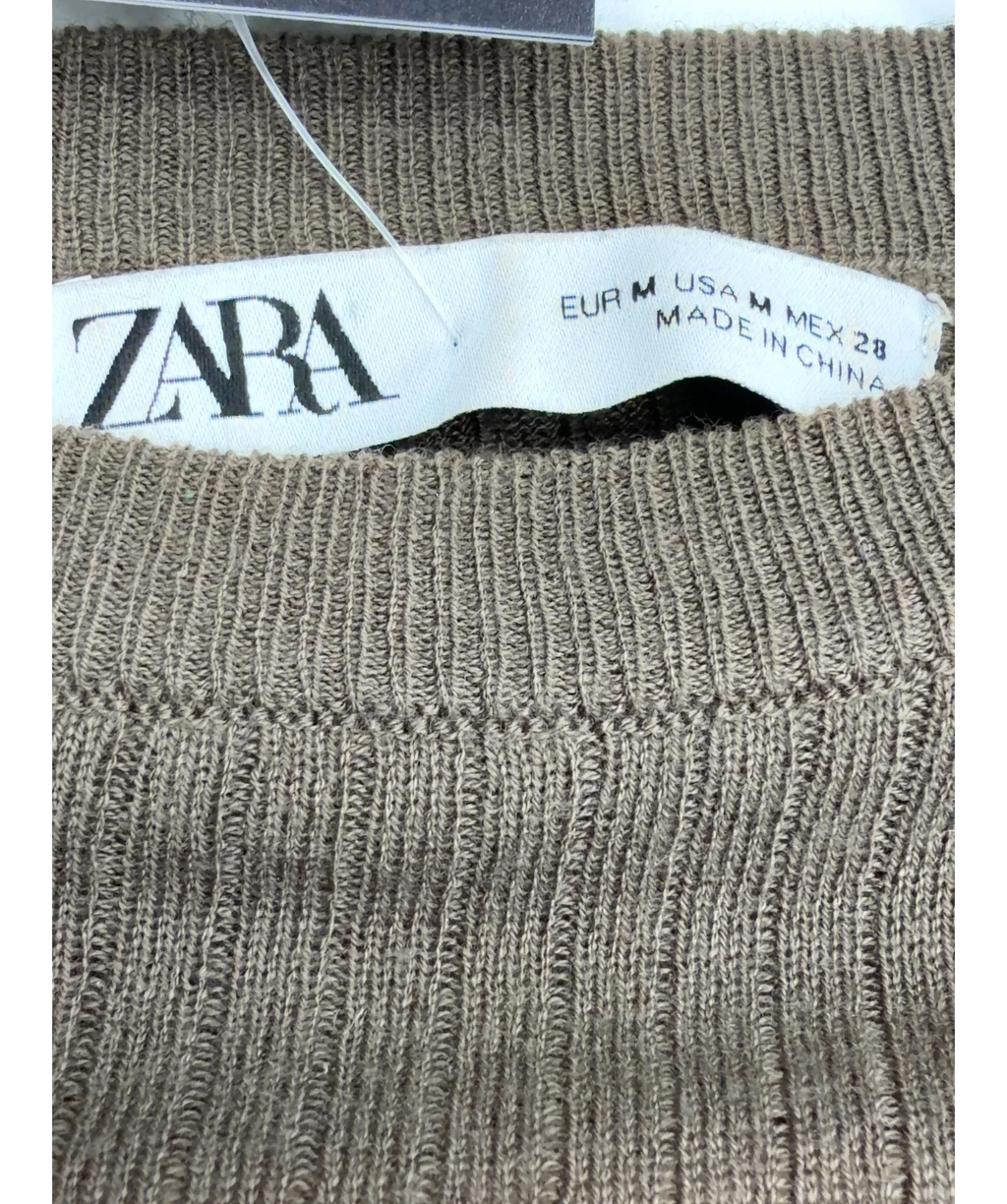 ZARA Green Colour, size UK M — label