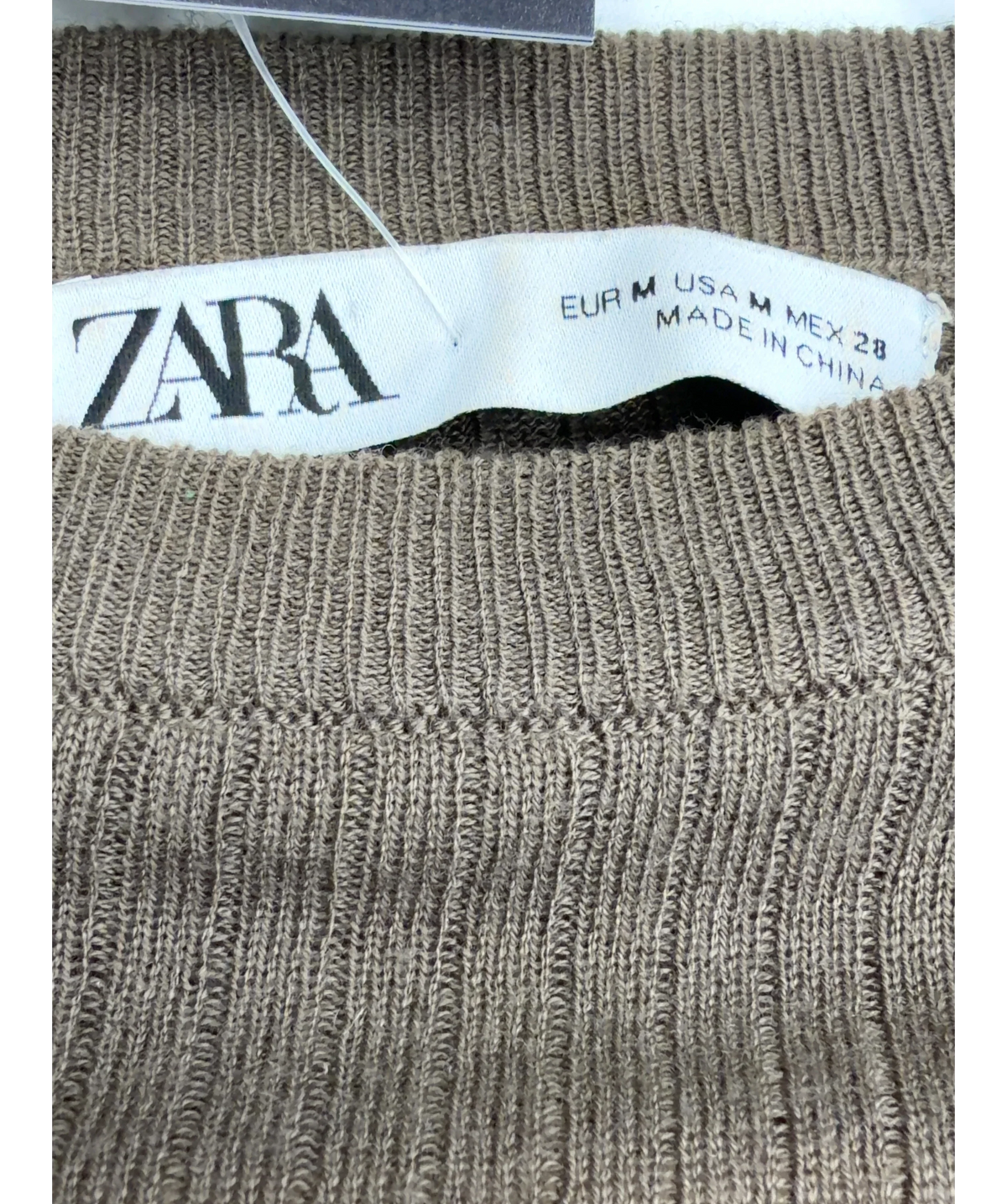 ZARA Green Colour, size UK M — label