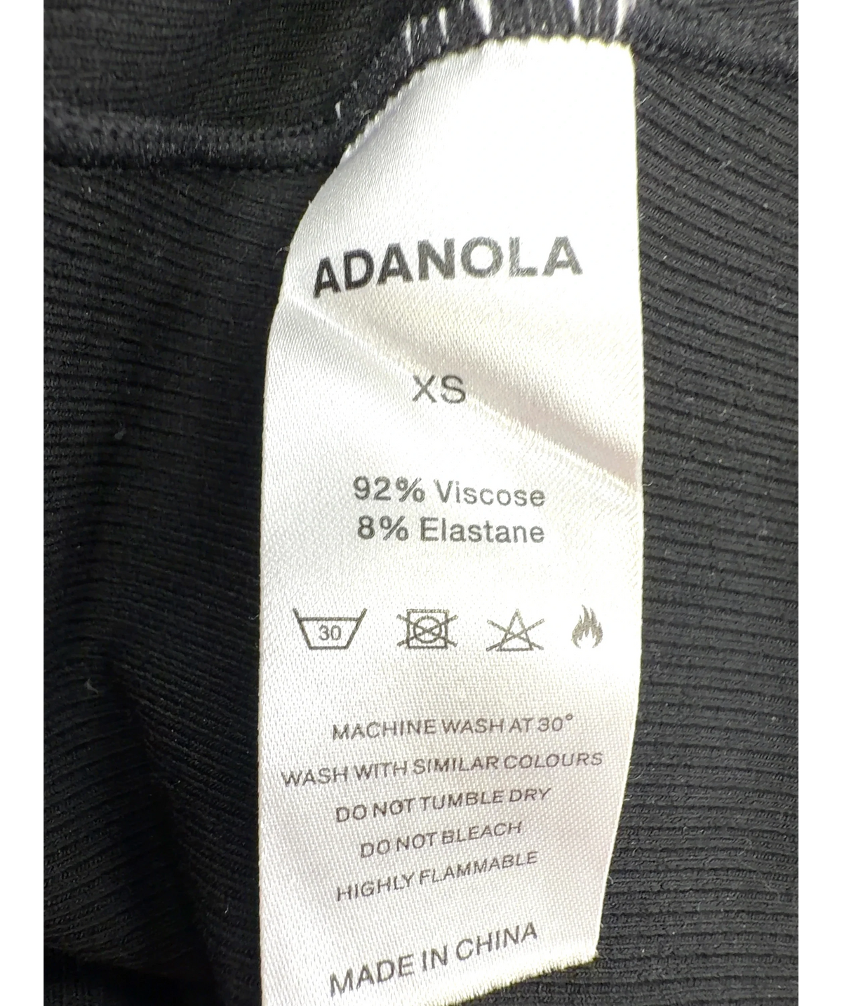 Adanola Black Colour, size UK XS — label