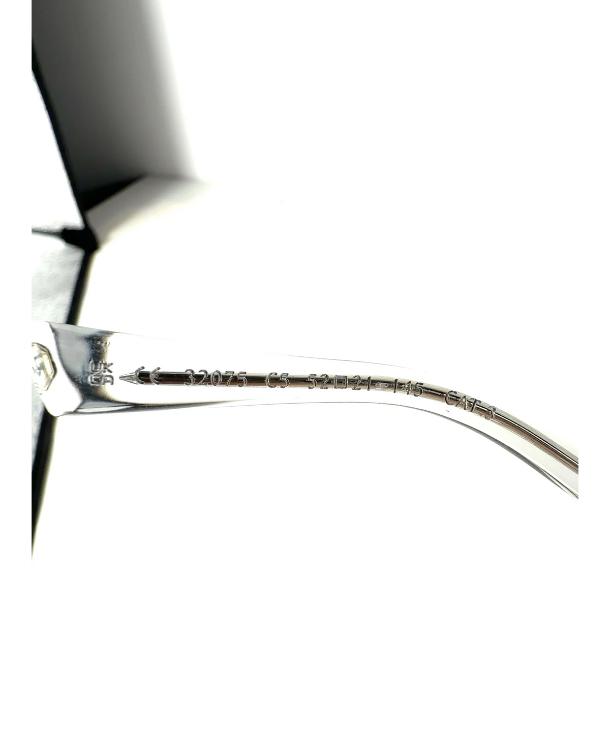 Taylor Morris clear James C5 — label