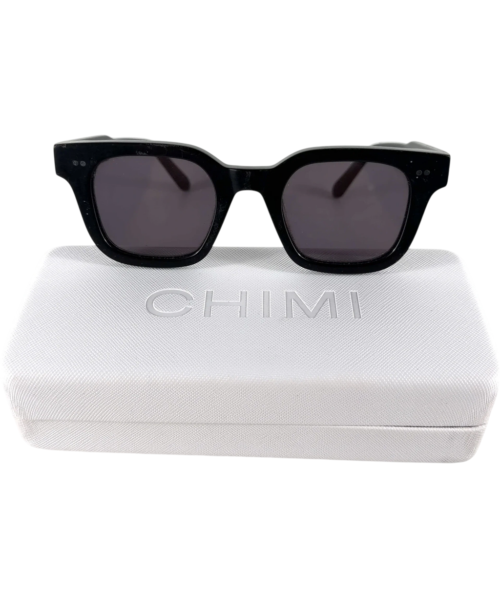 Chimi Black 04 — front