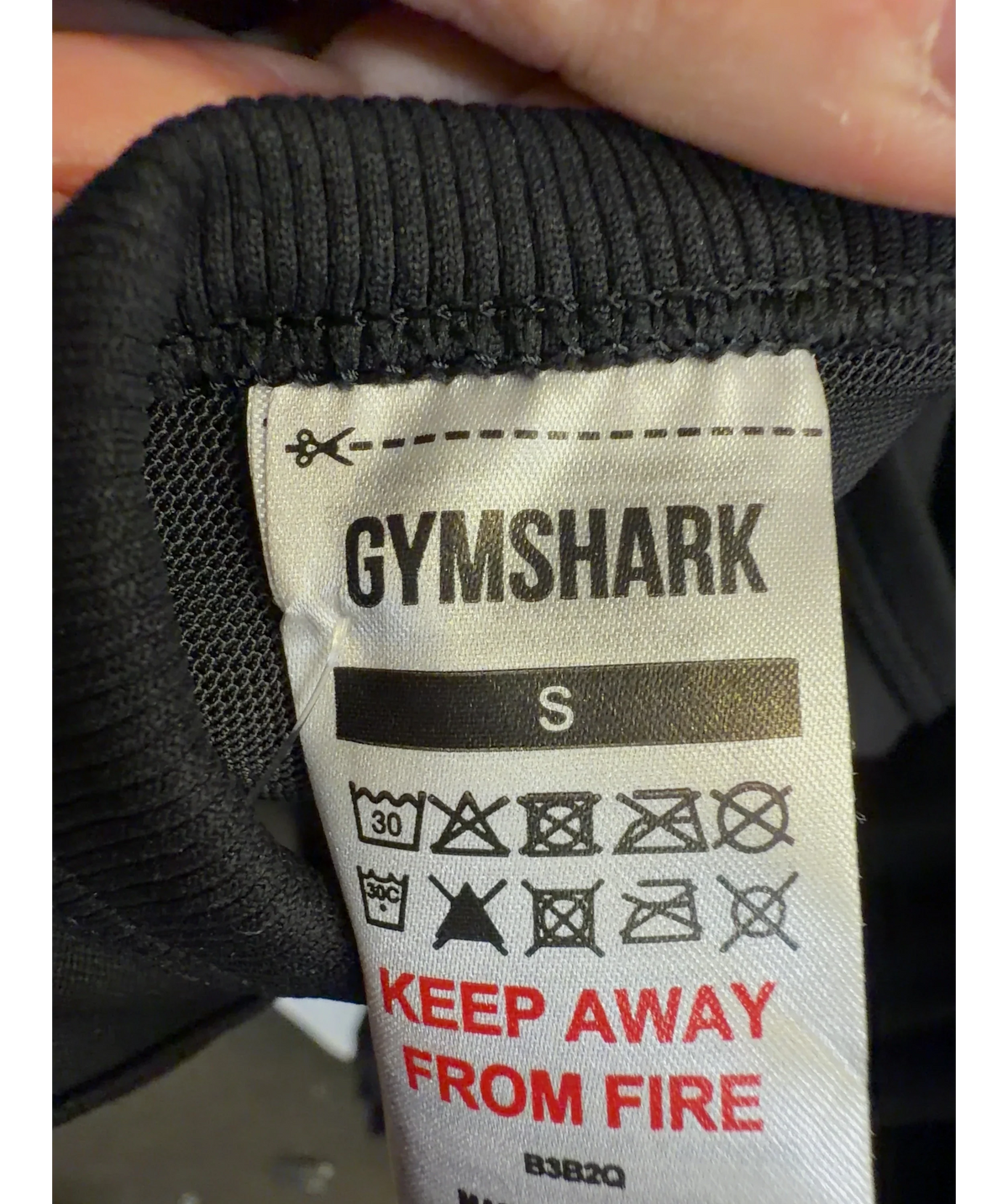 GYMSHARK Black Colour, size UK S — detail