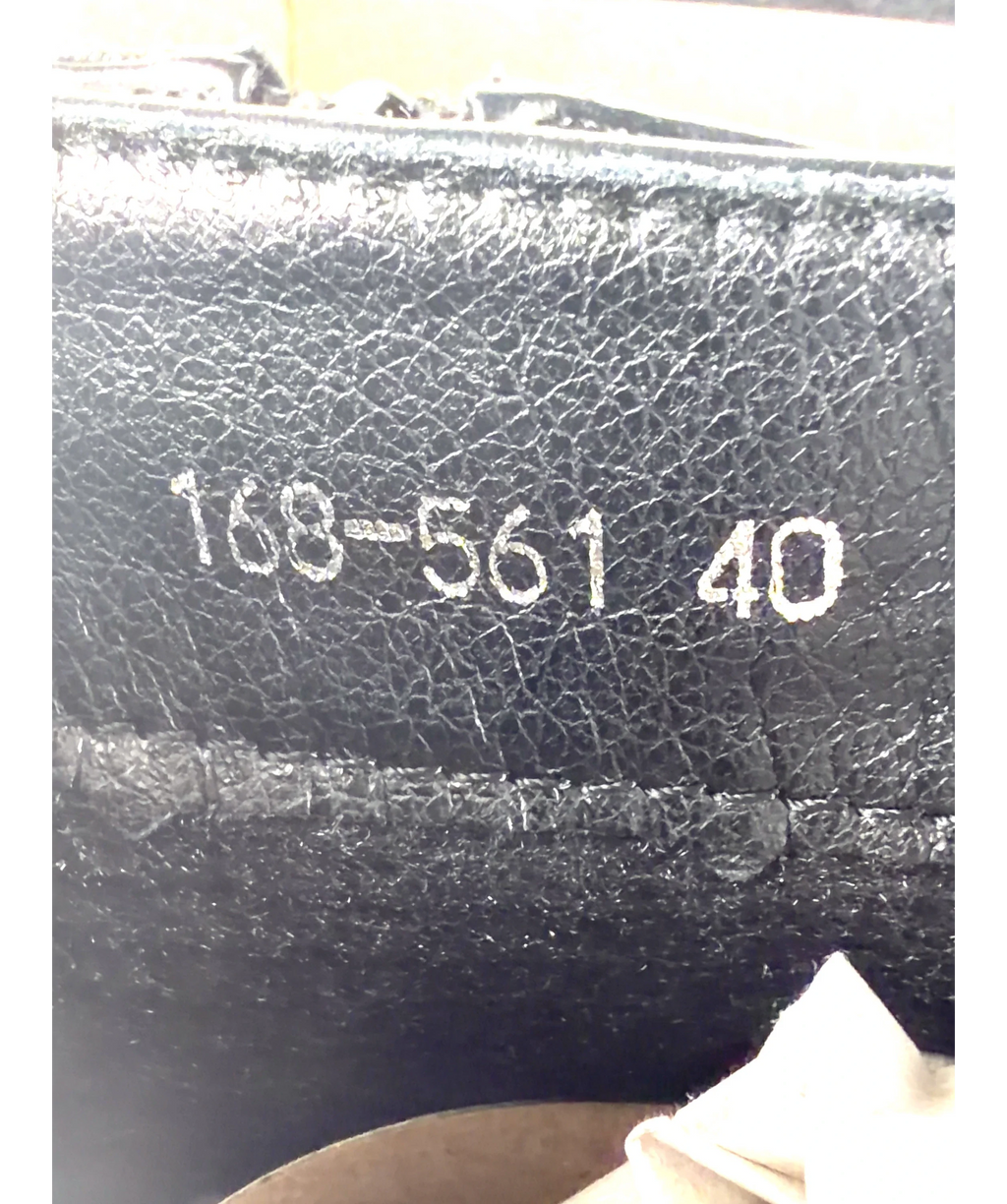 Amazon Black Colour, size UK 7 EU 40 👠 — fabric detail