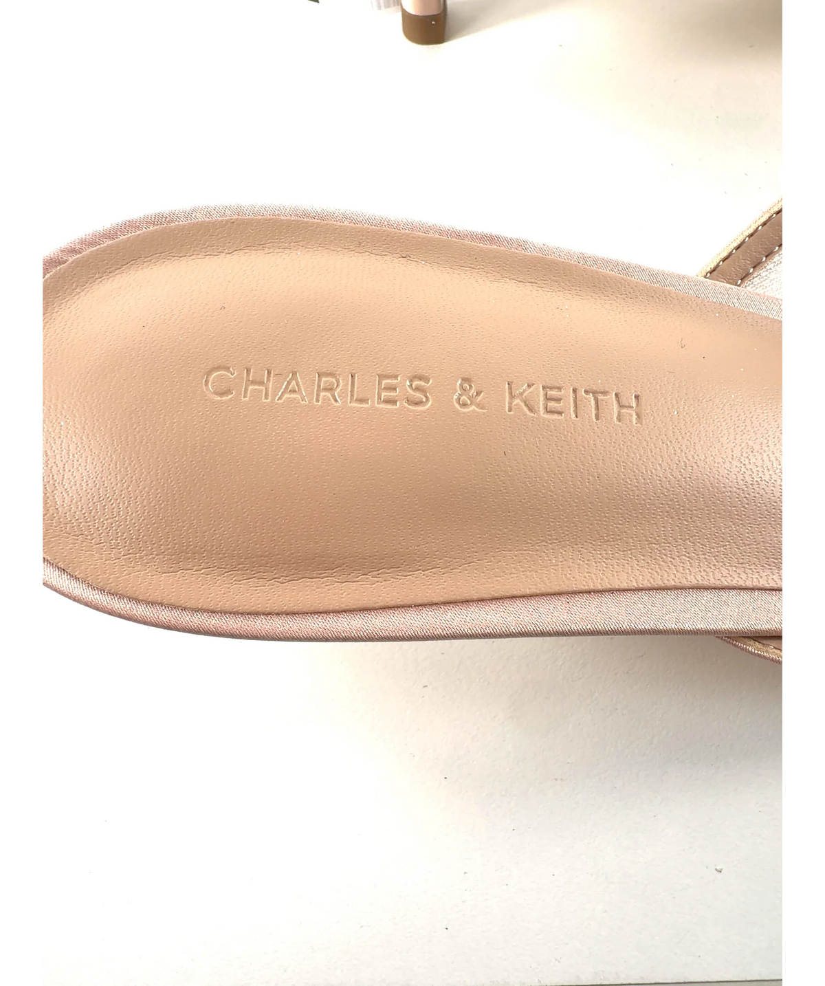 Charles & Keith Pink Pink Glittered Mesh Bow Kitten Heels, size UK 5 EU 38 👠 — care label