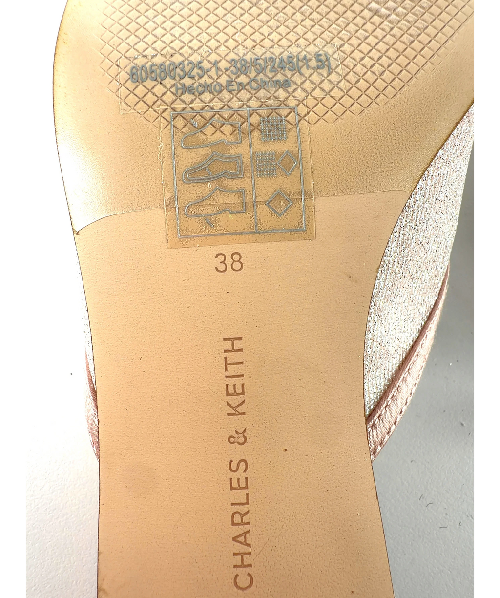 Charles & Keith Pink Pink Glittered Mesh Bow Kitten Heels, size UK 5 EU 38 👠 — fabric detail