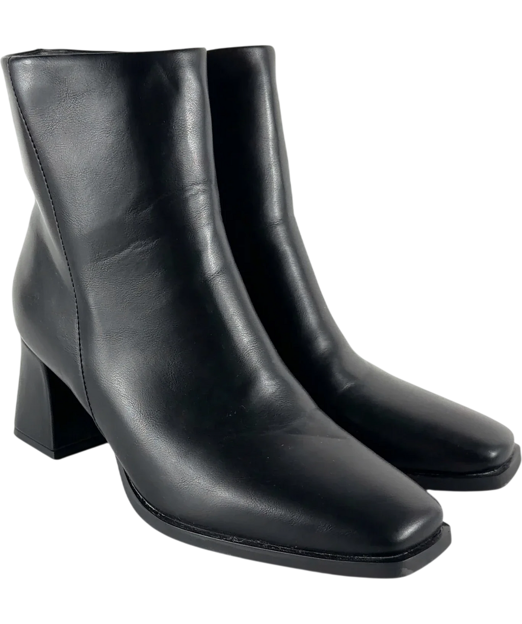 Seqwl Black Colour, size UK 8 — front