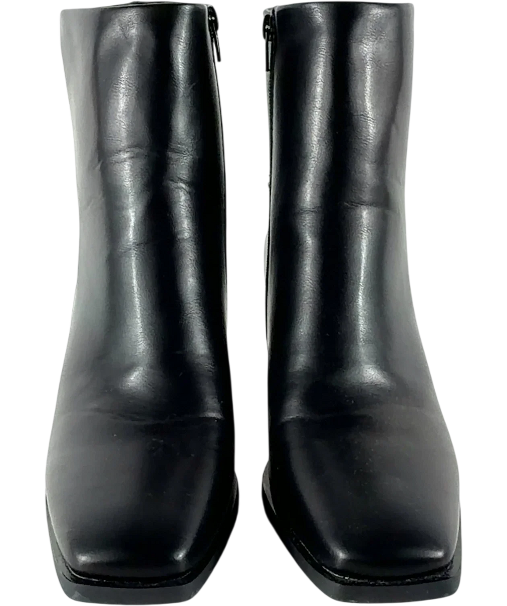 Seqwl Black Colour, size UK 8 — detail