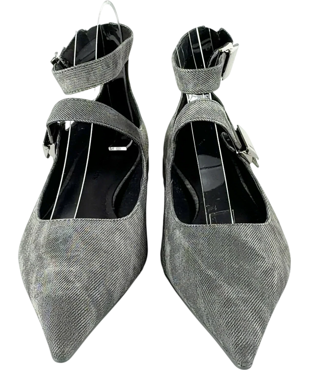 Charles & Keith Grey Robbie Denim-Effect Mary Jane Flats, size UK 3 EU 36 👠 — detail