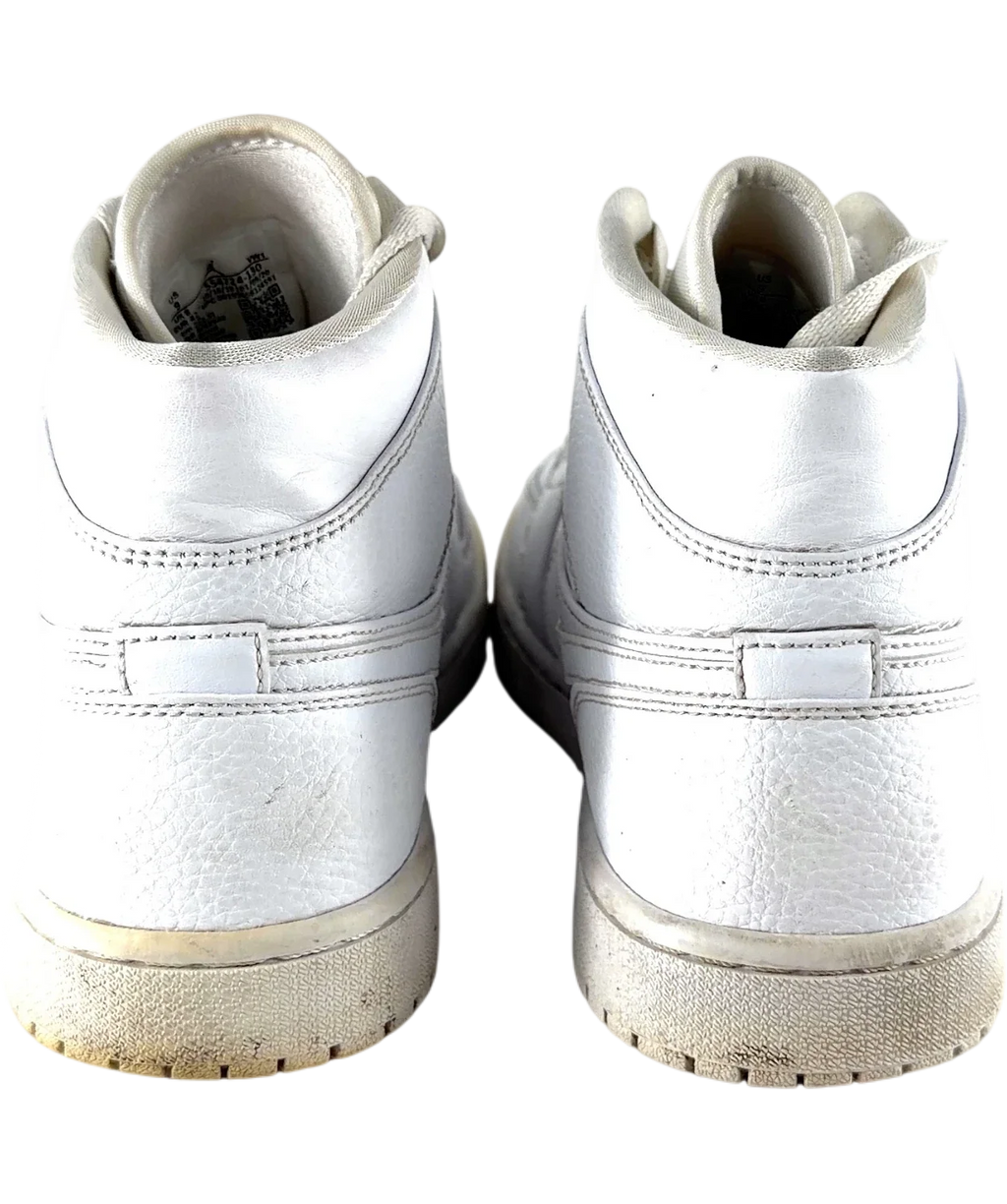 Nike White Colour, size UK 8 EU 42 👞 — back