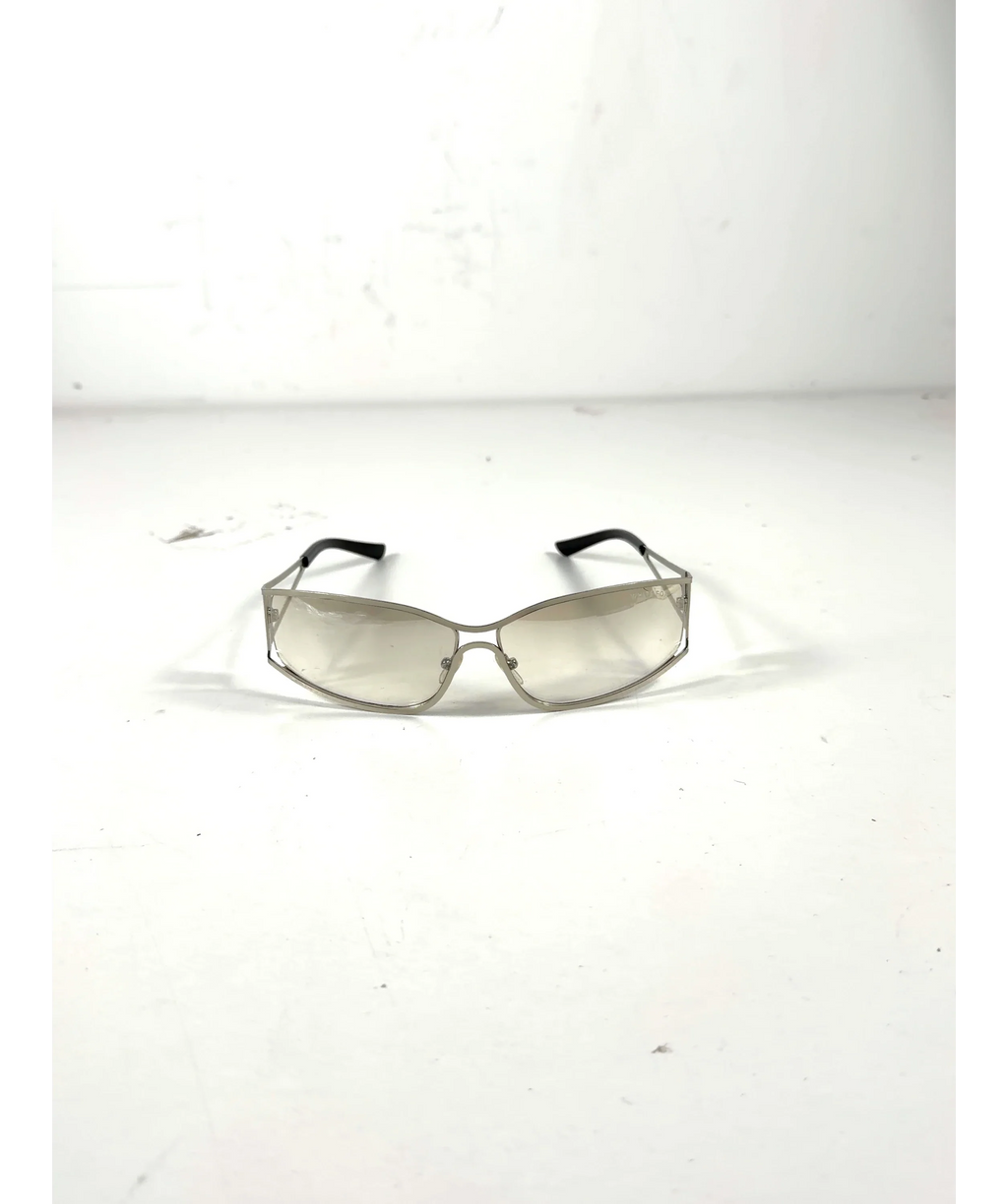WHITE FOX silver Colour — label