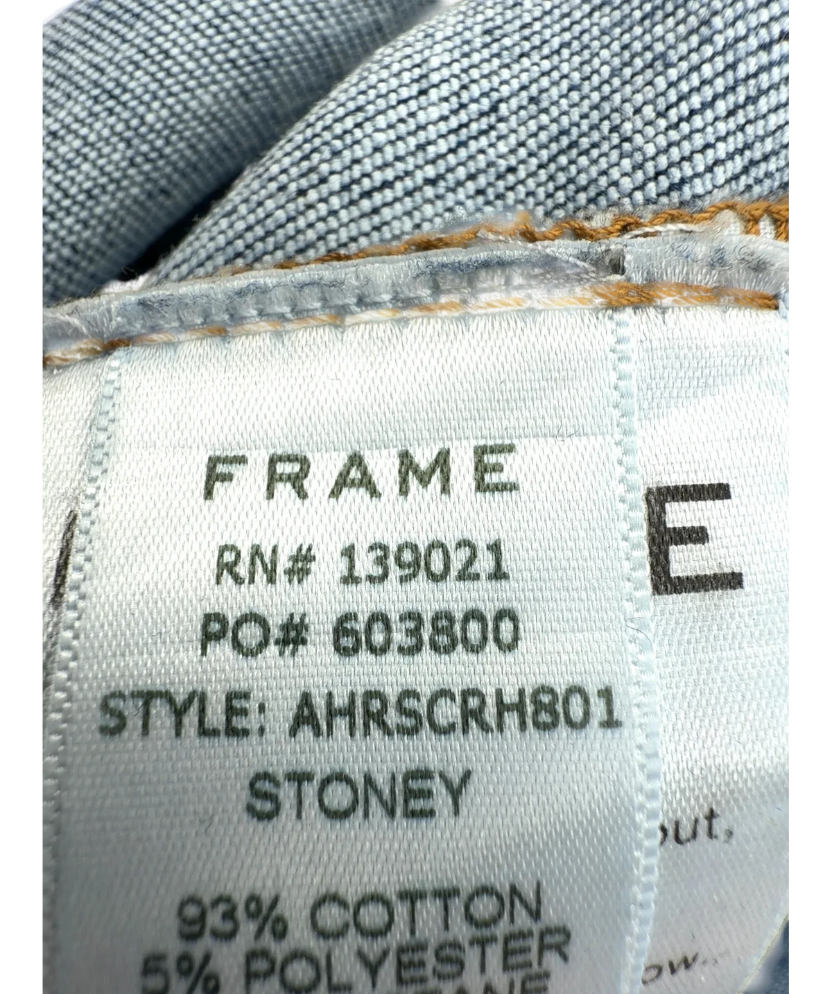 FRAME Blue Le High-Rise Cigarette Skinny Jeans, size W28 — fabric detail