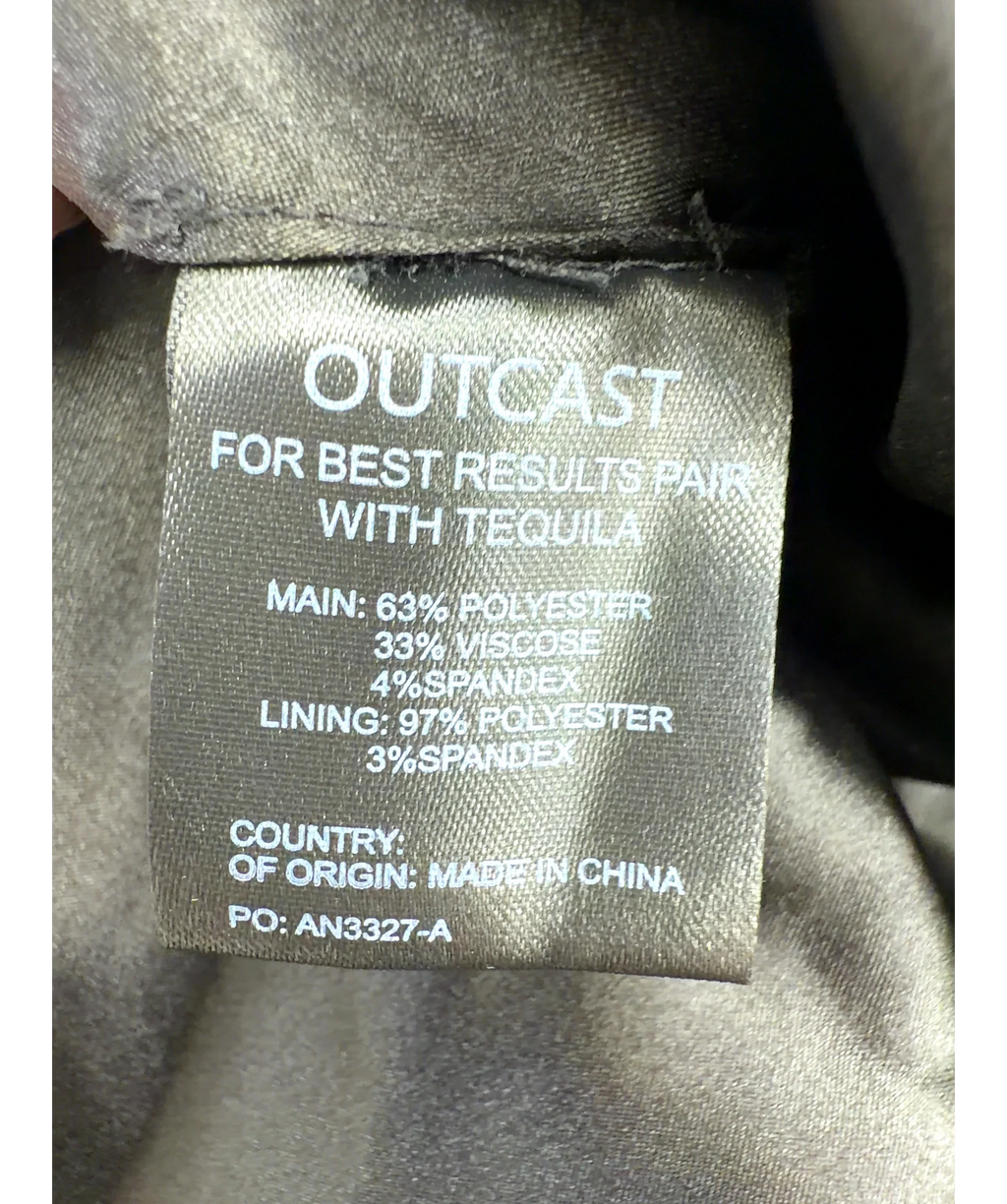 Outcast Black Colour, size UK S — label