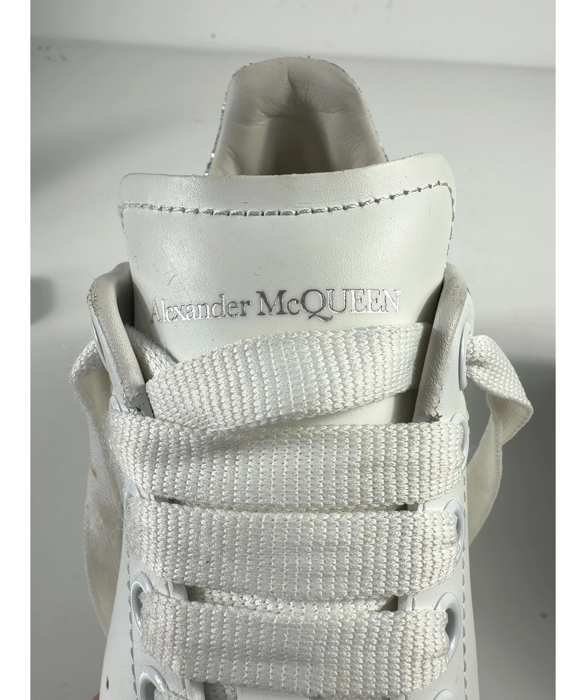 Alexander McQueen White SNEAKER LEATH S.RUBB LARRY/CRYSTAL GLITTER/METAL HE WHITE/HOLO SI./SIL, size UK 3.5 EU… — care label