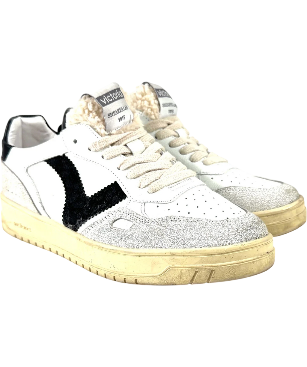 victoria White Seul, size UK 7 EU 40 👠 — front