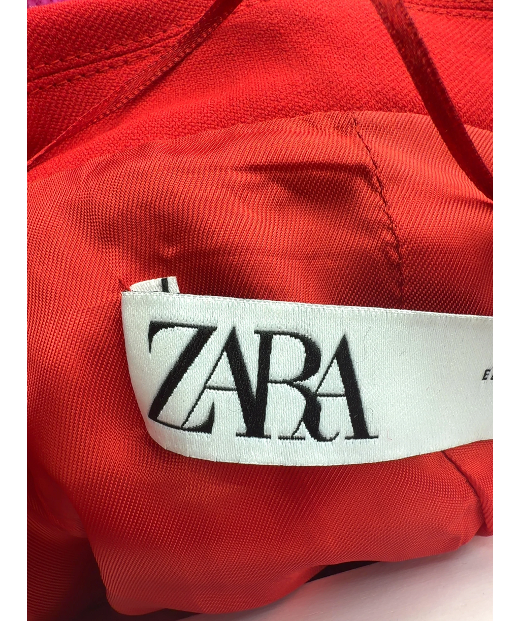 ZARA Red Colour, size UK L — detail