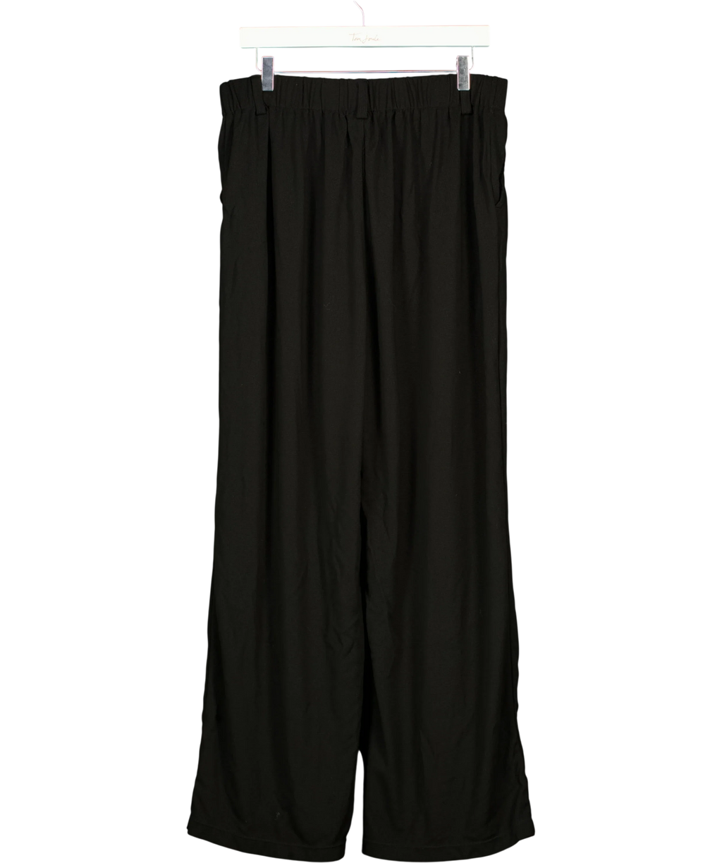 HALARA Black Colour, size UK XL — back